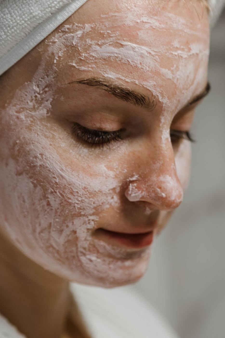 Hydrating Glow Facial photo 2