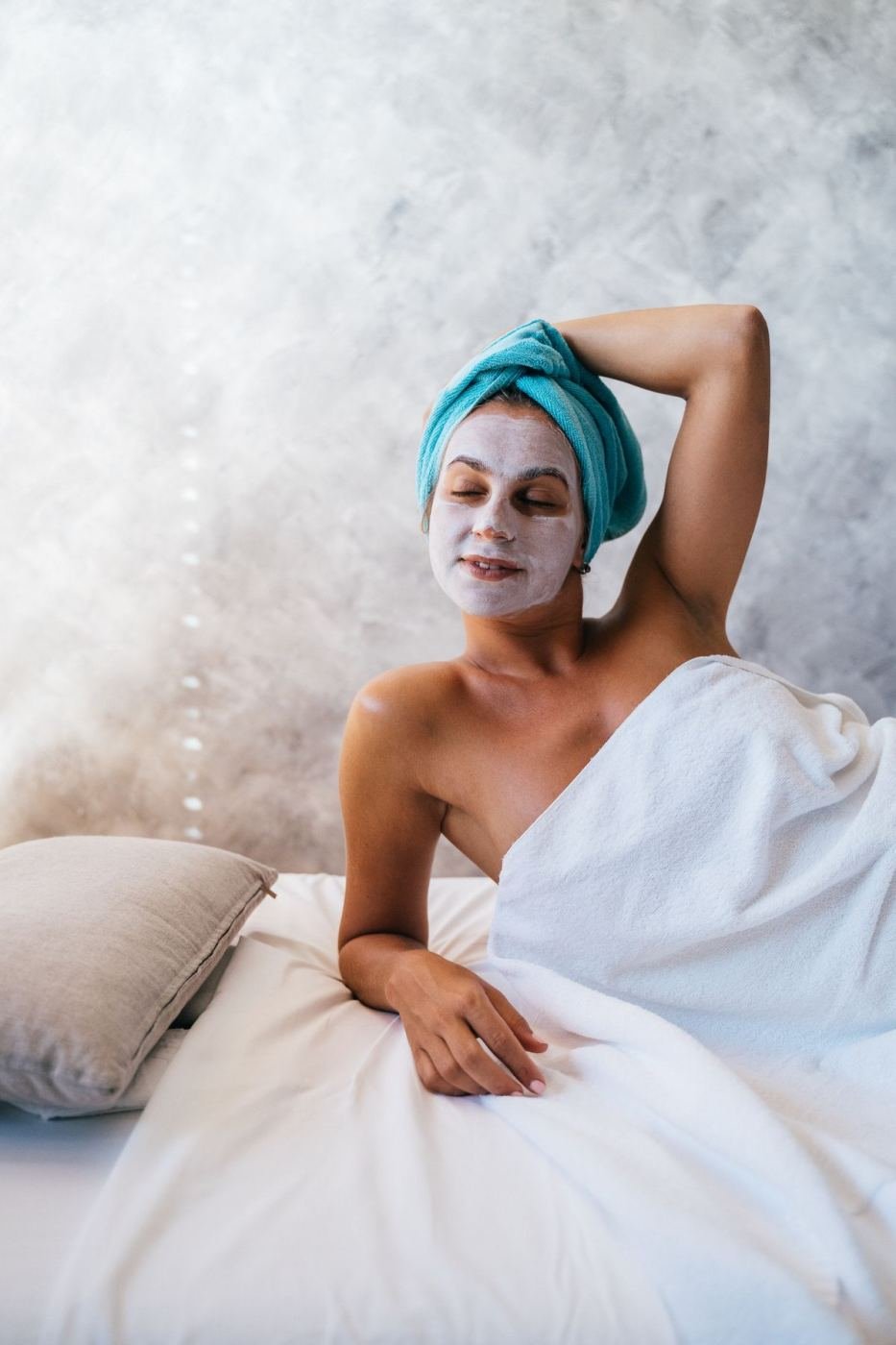 Hydrating Glow Facial photo 3